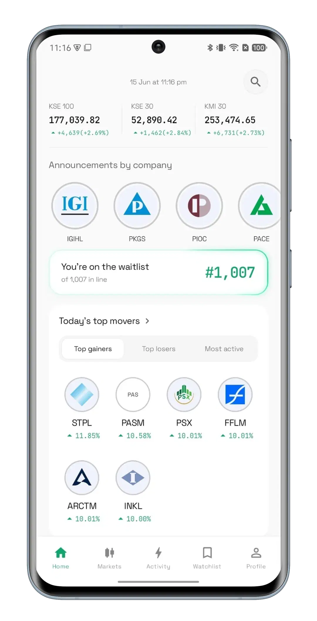 Nafa home screen — live KSE indices, company announcements and today's top movers